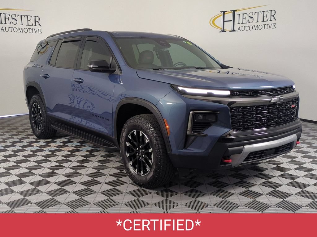 Certified 2026 Chevrolet Traverse Z71 AWD/4WD image 2