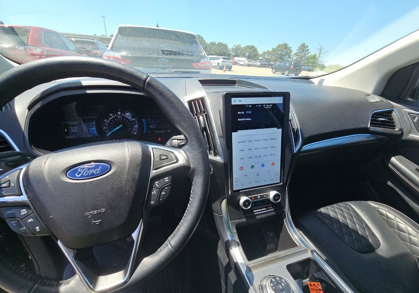 Used 2023 Ford Edge Titanium w/ Equipment Group 301A AWD/4WD image 4