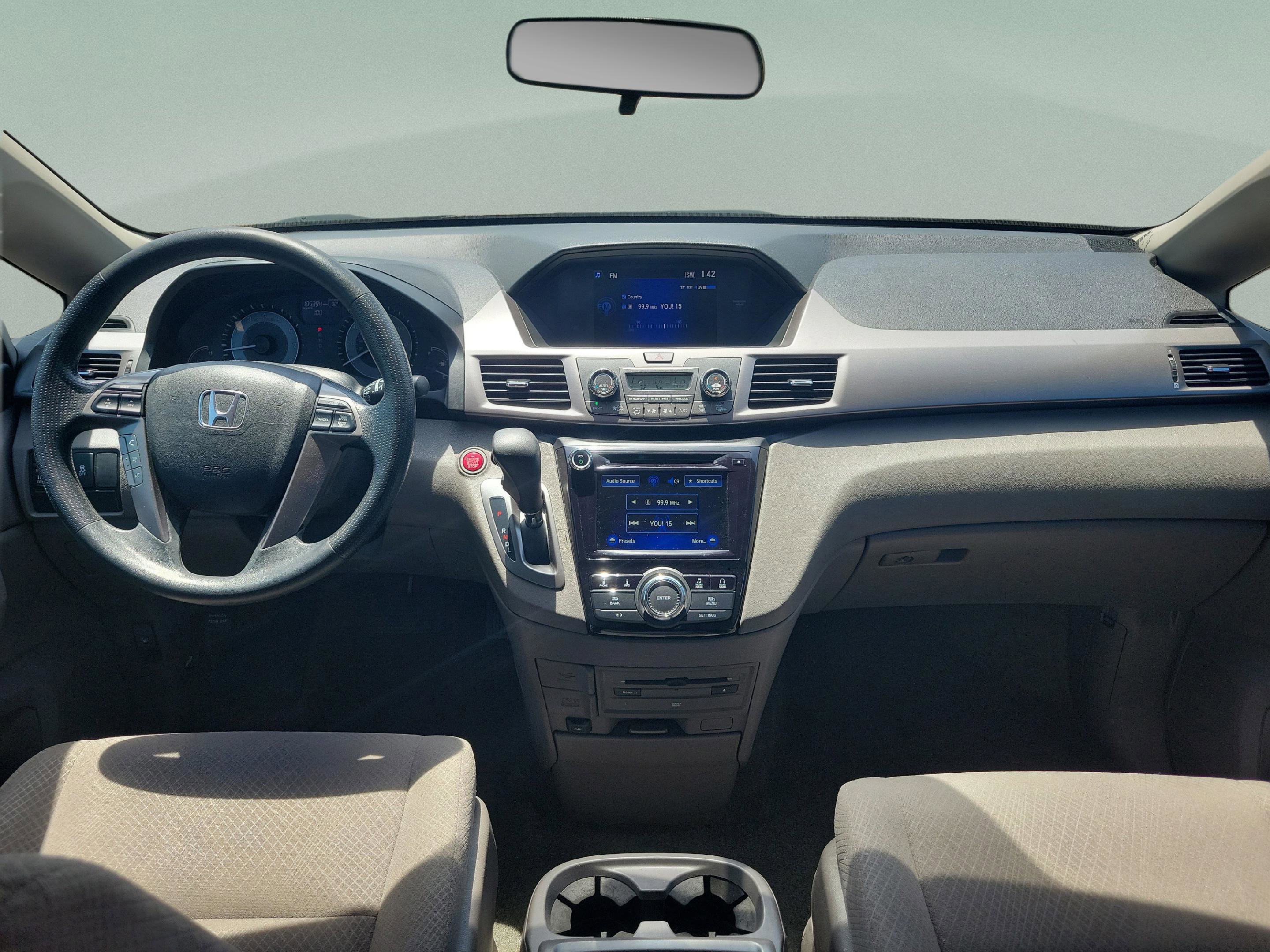 Used 2016 Honda Odyssey SE image 12