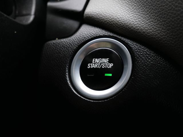 Used 2018 Chevrolet Equinox LS image 21