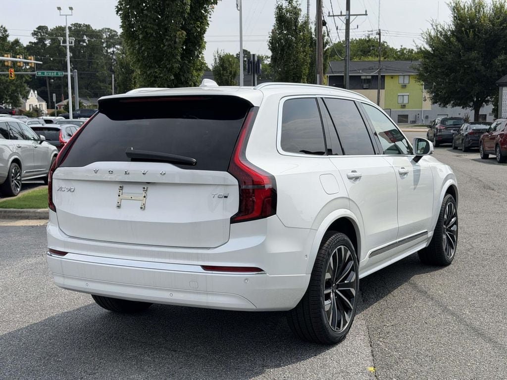 New 2026 Volvo XC90 T8 Plus w/ Protection Package Premier AWD/4WD image 19