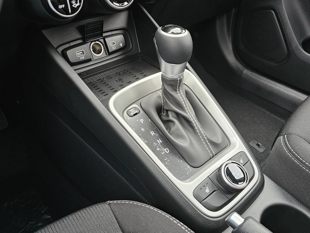 New 2026 Hyundai Venue SEL FWD image 22