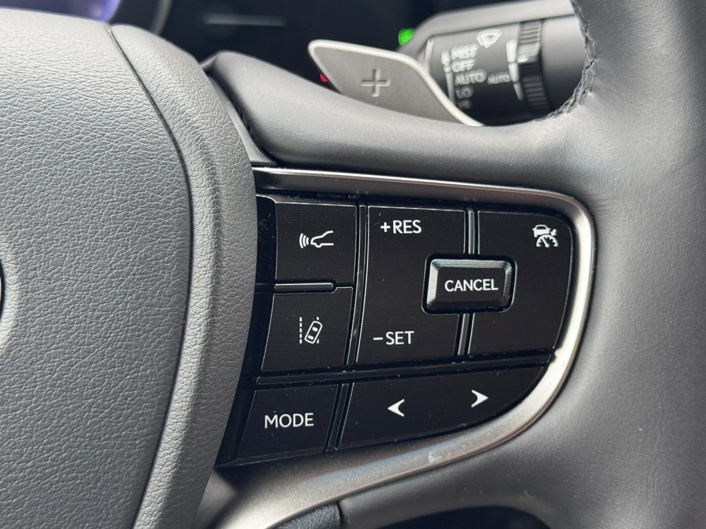 Used 2022 Lexus ES 350 w/ Premium Package image 9