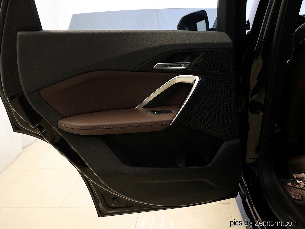 Certified 2023 BMW X1 xDrive28i w/ Convenience Package image 25