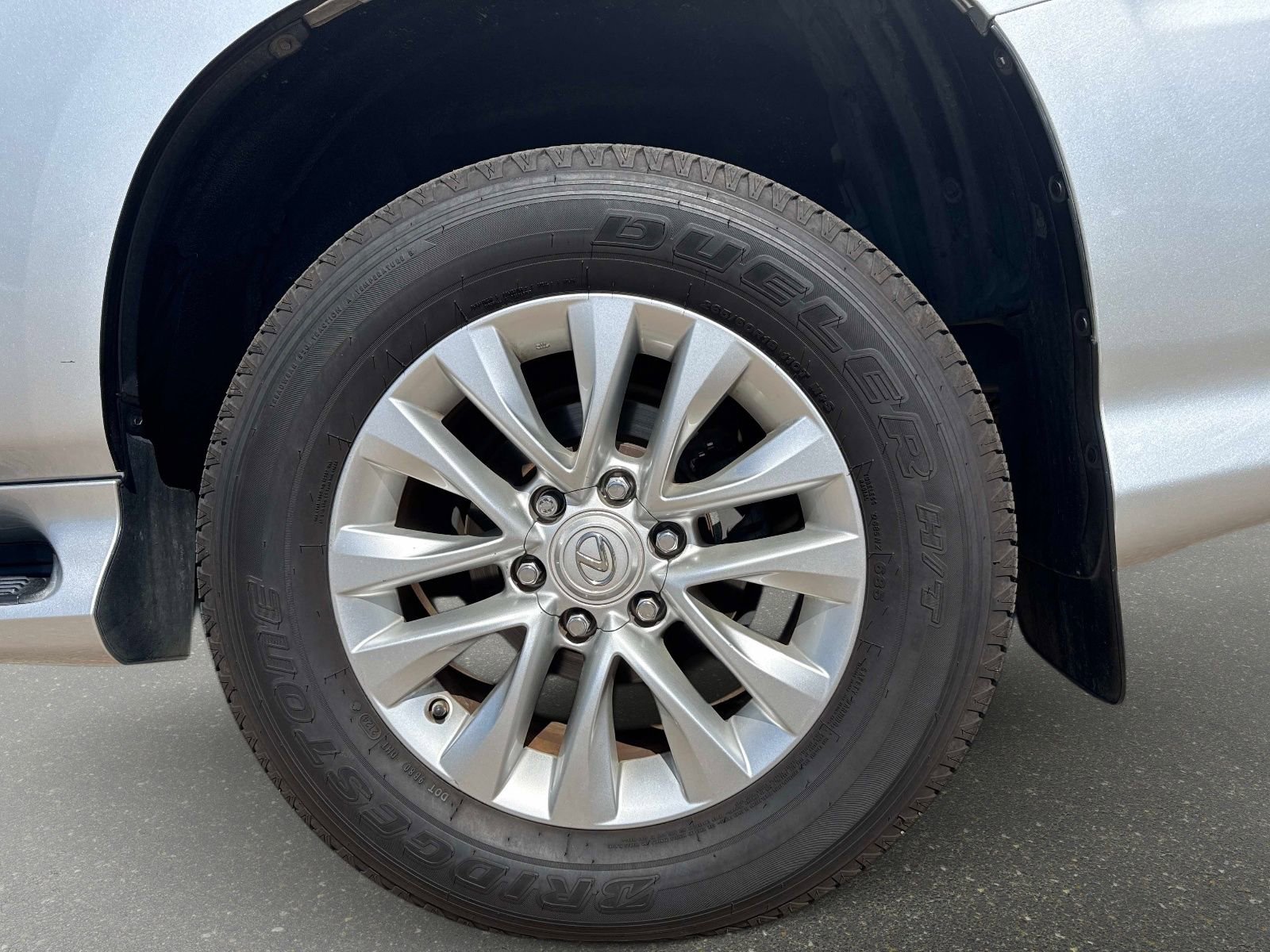 Used 2017 Lexus GX 460 Premium image 30