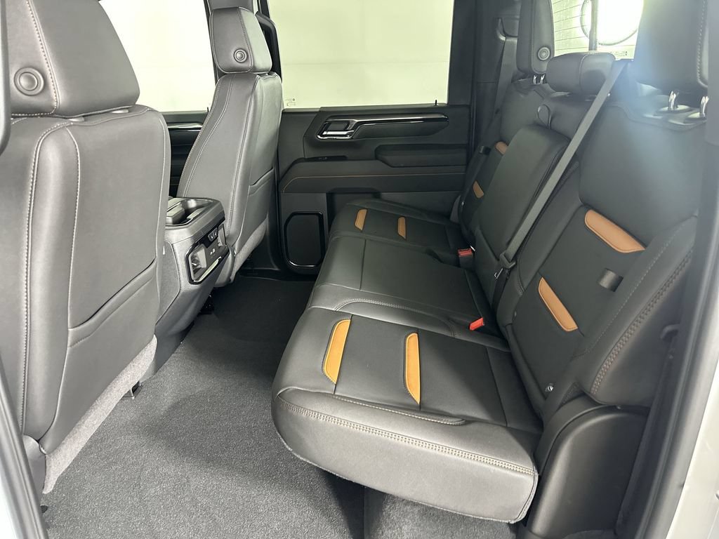 New 2026 GMC Sierra 2500 AT4 w/ Technology Package AWD/4WD image 27