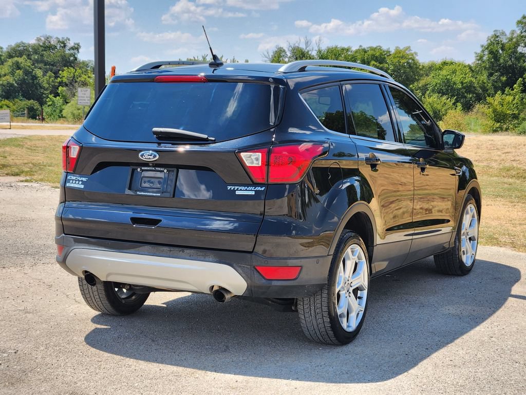 Used 2019 Ford Escape Titanium FWD image 7