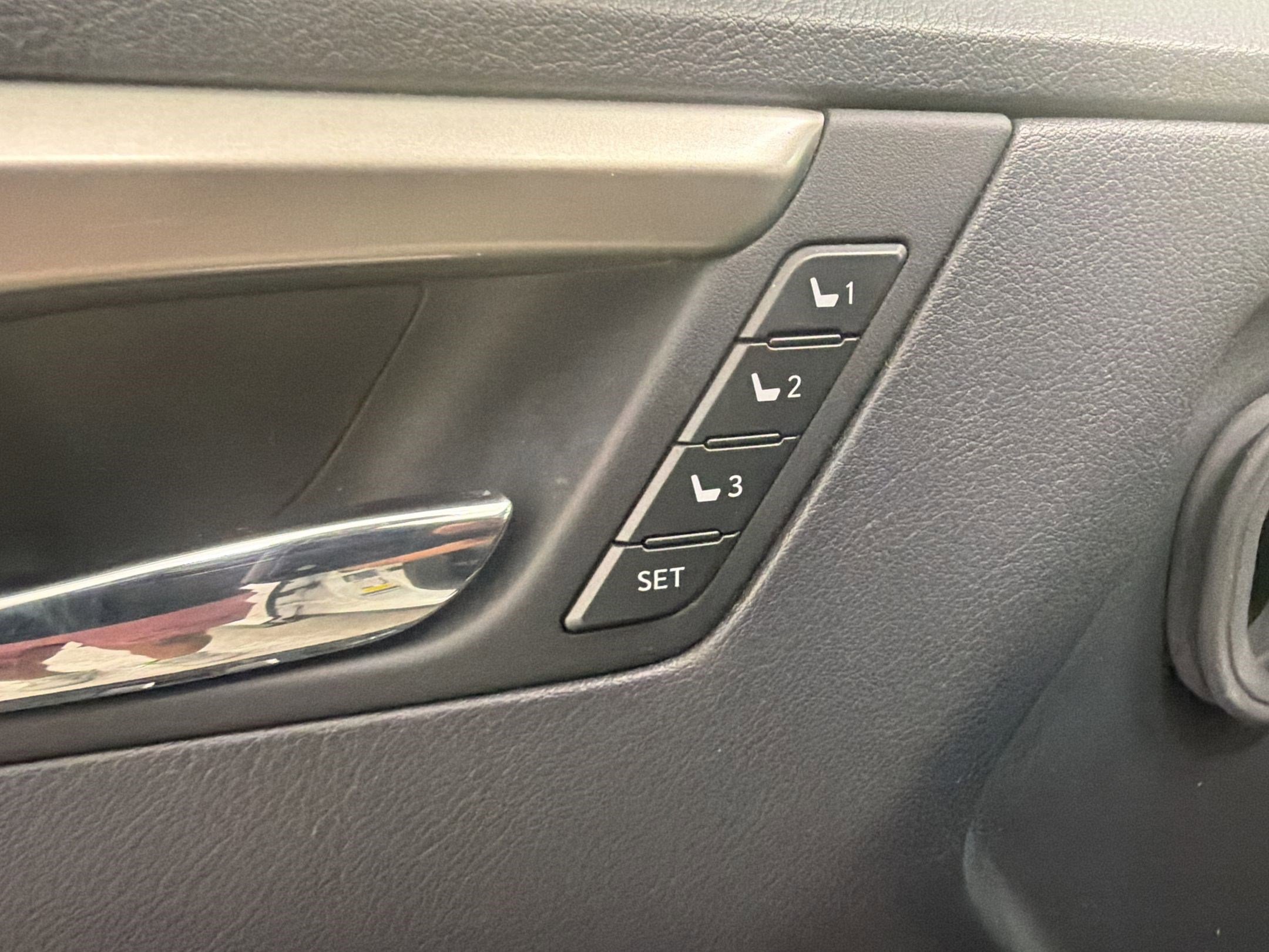 Used 2020 Lexus RX 350 AWD w/ Premium Package image 12