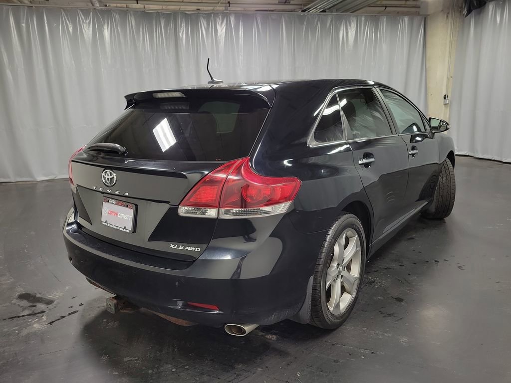 Used 2013 Toyota Venza XLE image 8