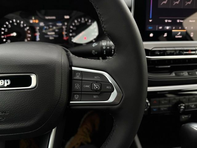 New 2026 Jeep Compass Limited image 24