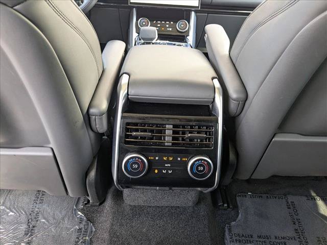 Used 2023 Land Rover Range Rover Long Wheelbase SE AWD/4WD image 19