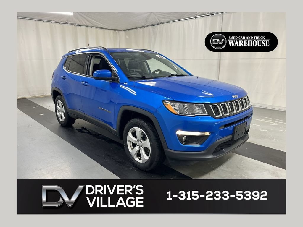 Used 2021 Jeep Compass Latitude w/ Sun and Sound Group AWD/4WD image 1