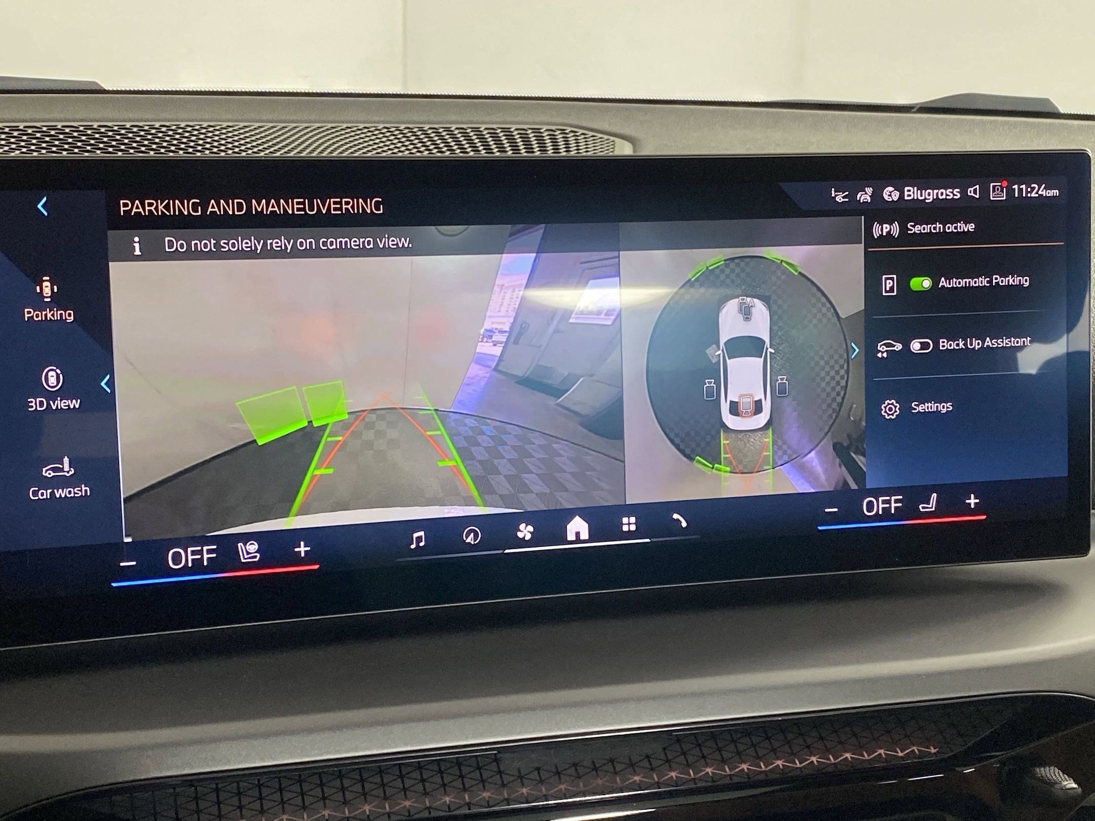 Used 2025 BMW 230i xDrive 230i xDrive w/ Premium Package image 25