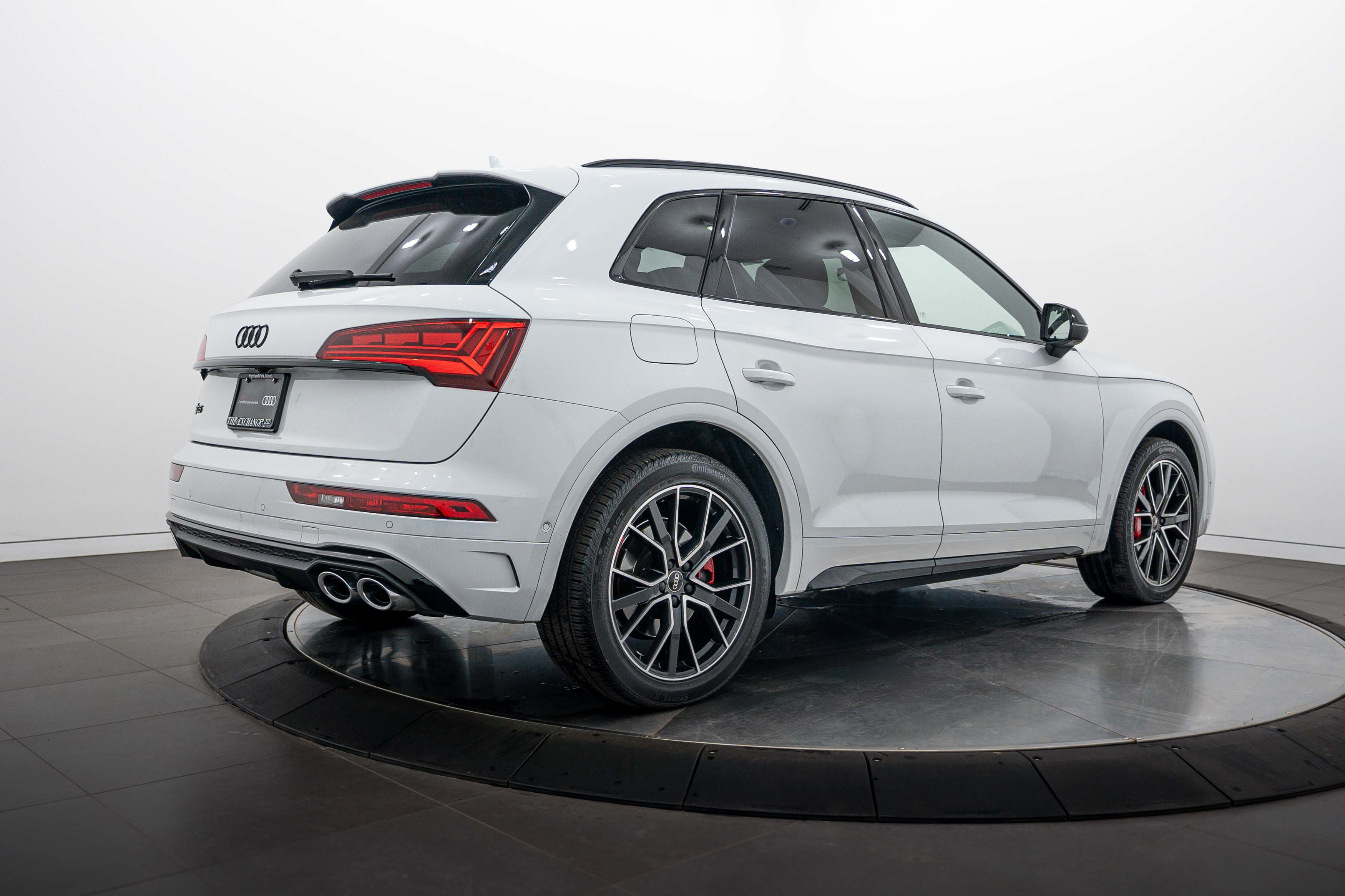 Certified 2023 Audi SQ5 Prestige AWD/4WD image 4