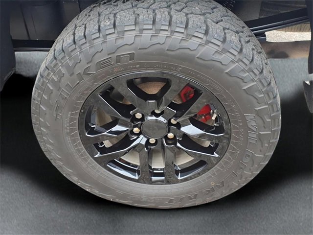 Used 2019 Chevrolet Silverado 1500 LT w/ All-Star Edition image 7