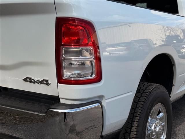 Used 2022 RAM 2500 Big Horn w/ Cold Weather Group image 6