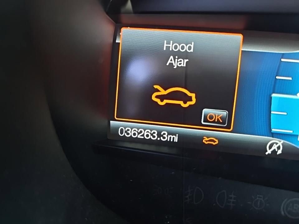 Used 2022 Ford Escape SE w/ SE Sport Appearance Package image 10