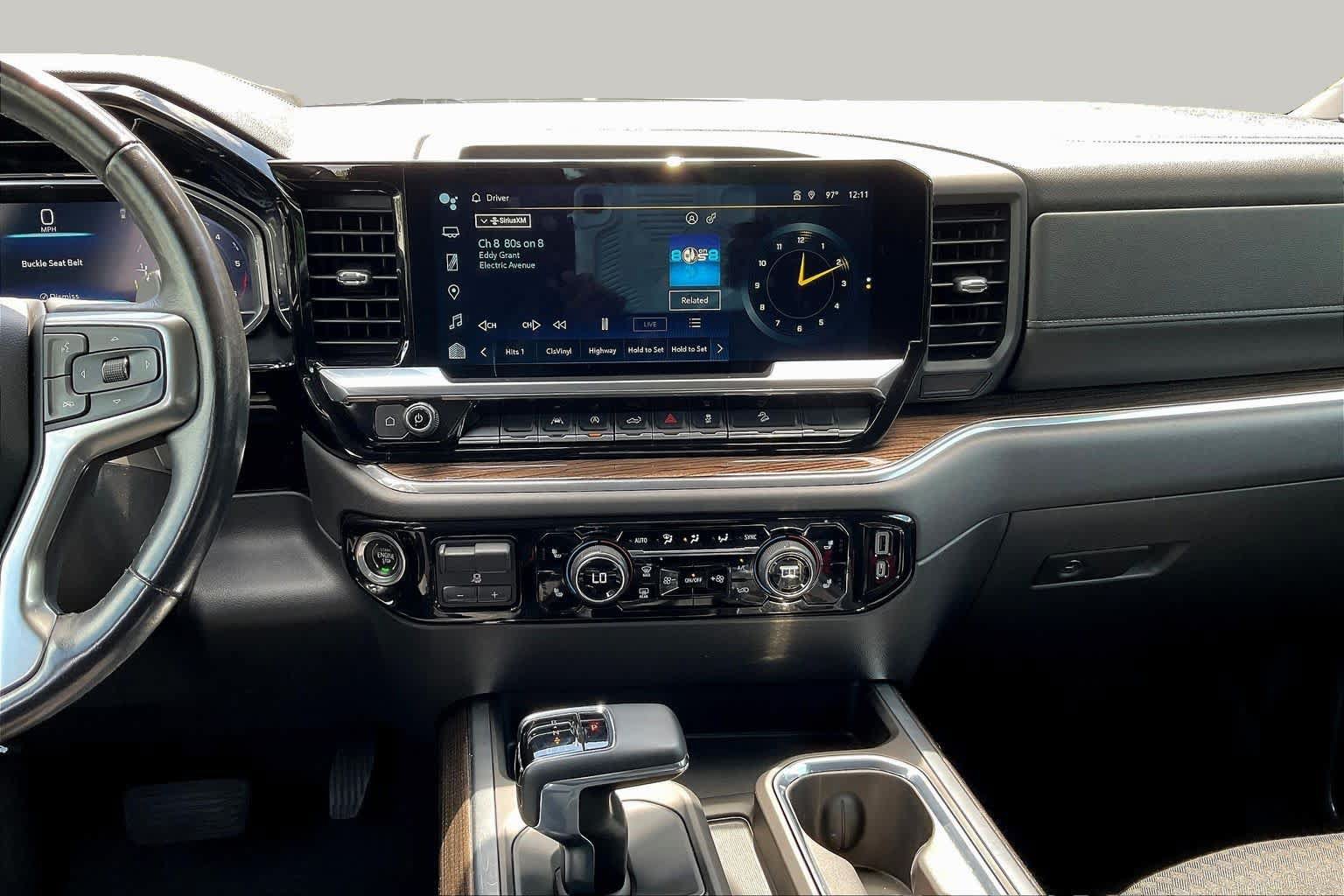 Used 2023 Chevrolet Silverado 1500 RST AWD/4WD image 7