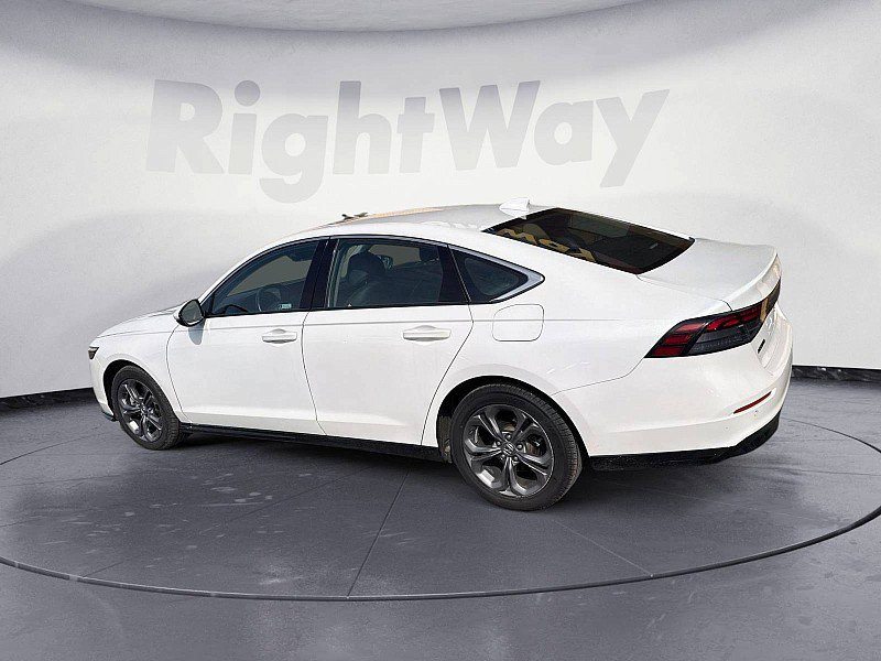 Used 2023 Honda Accord EX-L image 3