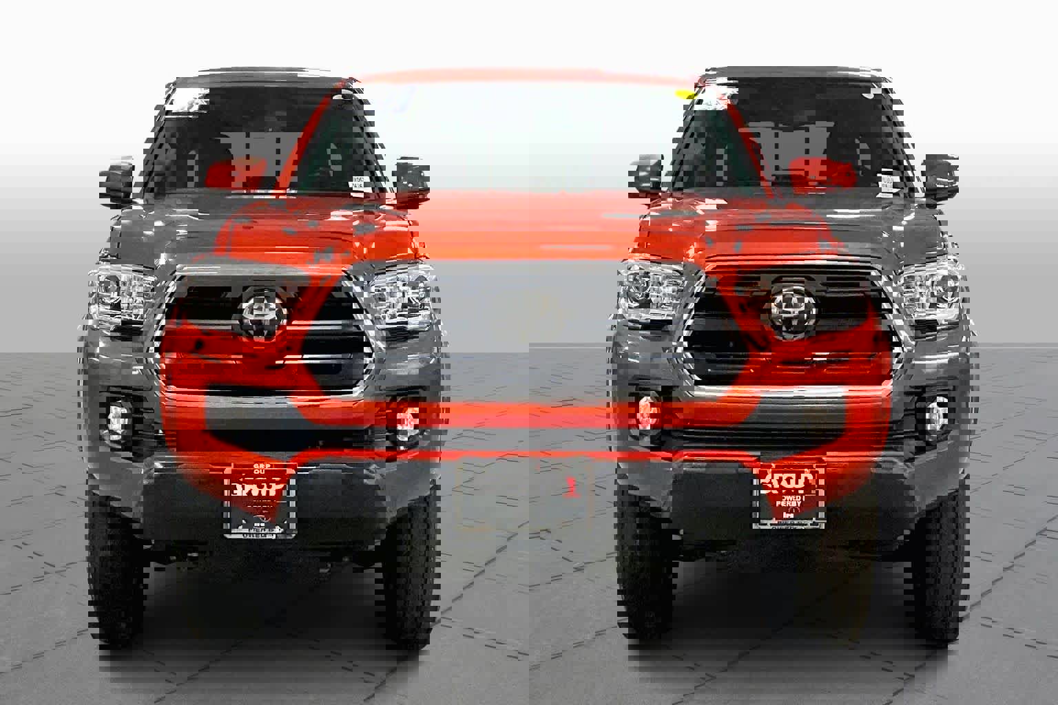 Used 2018 Toyota Tacoma SR5 image 4