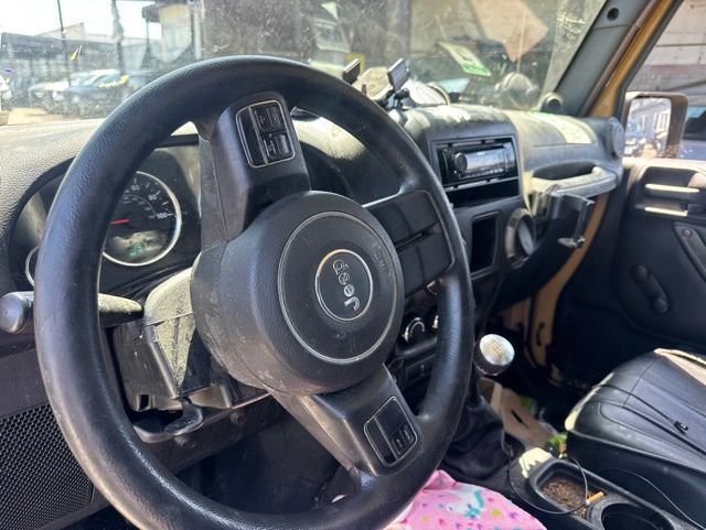 Used 2013 Jeep Wrangler Sport AWD/4WD image 10