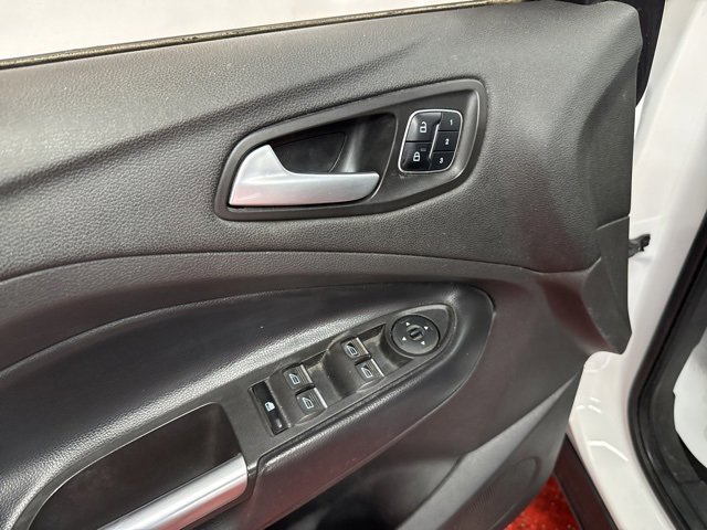 Used 2019 Ford Escape Titanium image 20