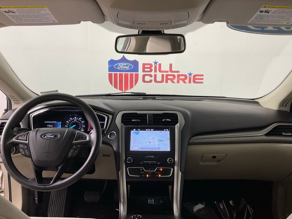 Used 2019 Ford Fusion SE FWD image 18