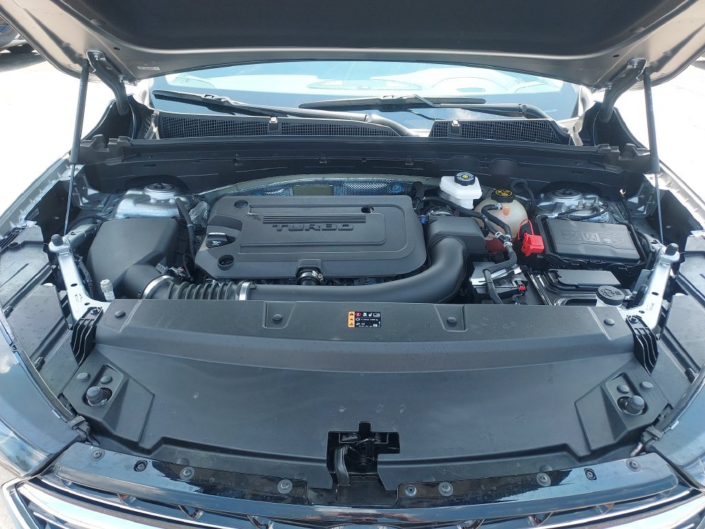 Used 2023 Buick Envision Essence FWD image 35