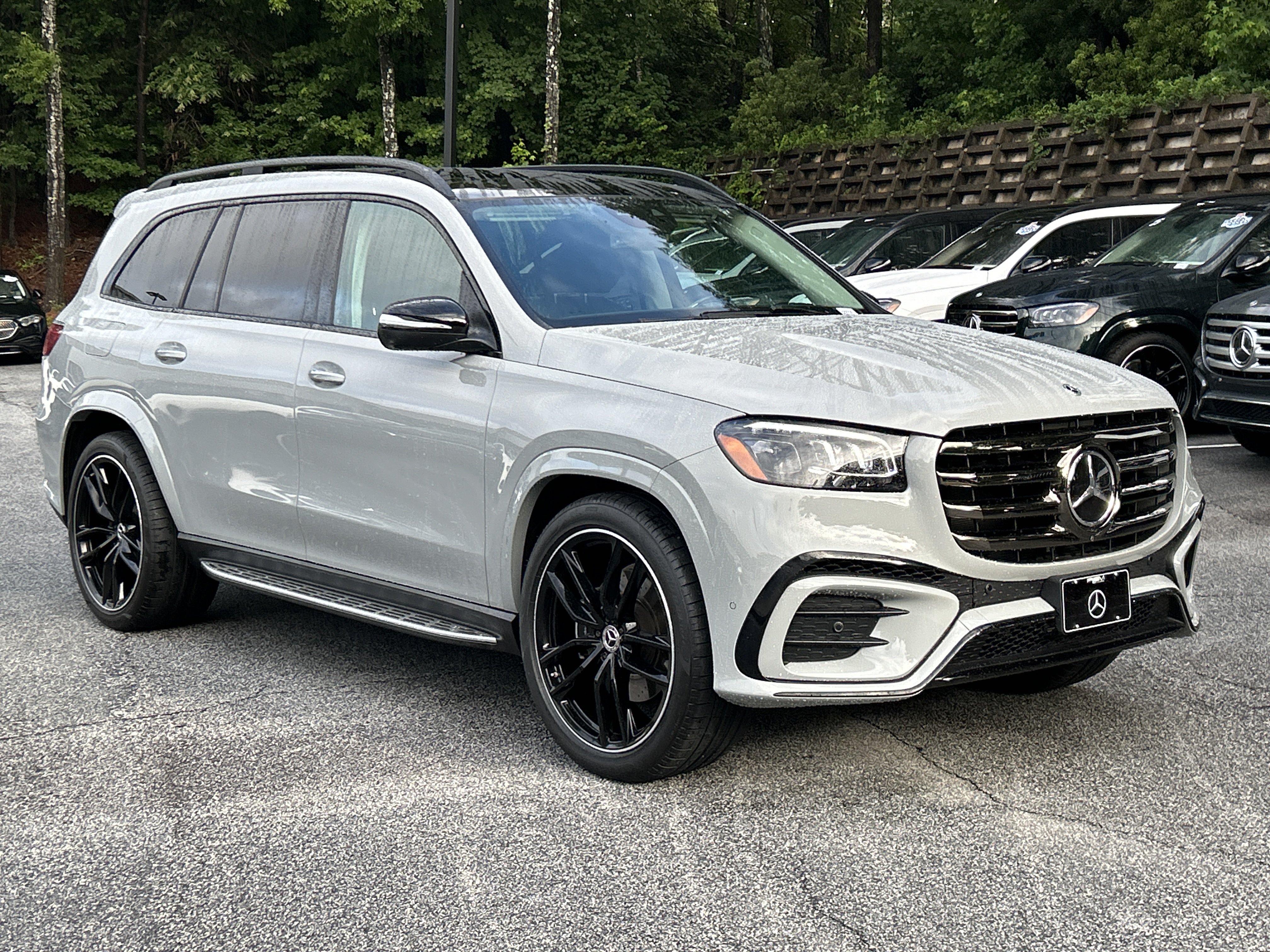Certified 2024 Mercedes-Benz GLS 580 4MATIC image 4
