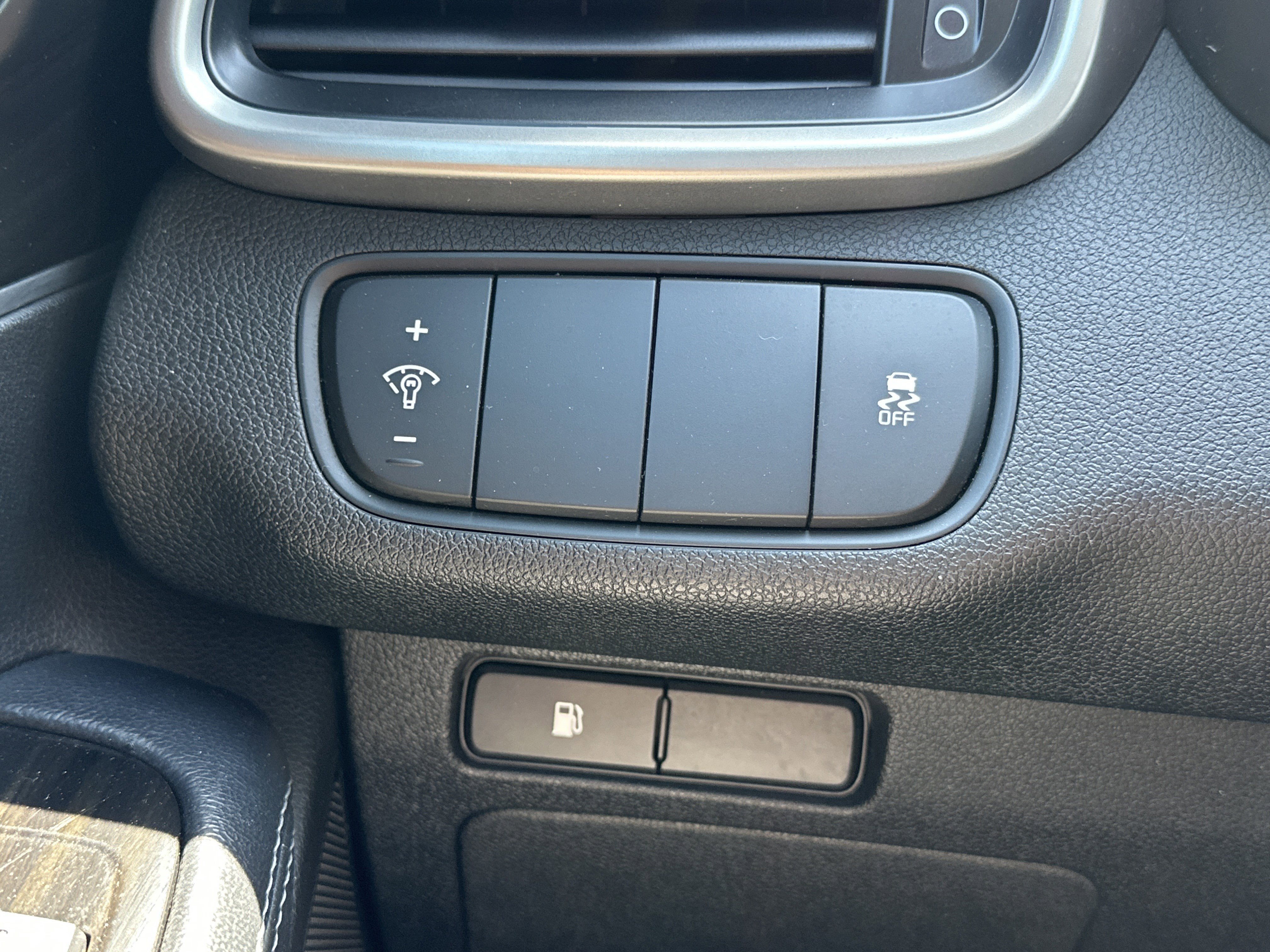 Used 2019 Kia Sorento L image 27