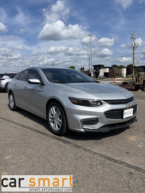 Used 2017 Chevrolet Malibu LT