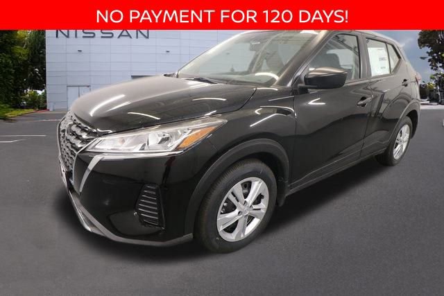 New 2025 Nissan Kicks Play S image 4