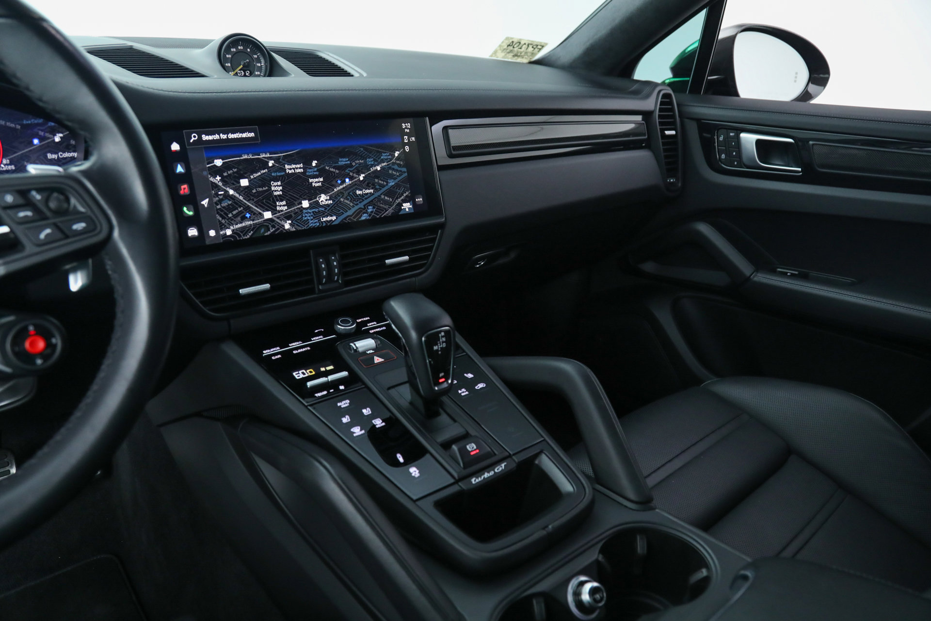 Used 2022 Porsche Cayenne Turbo GT image 30