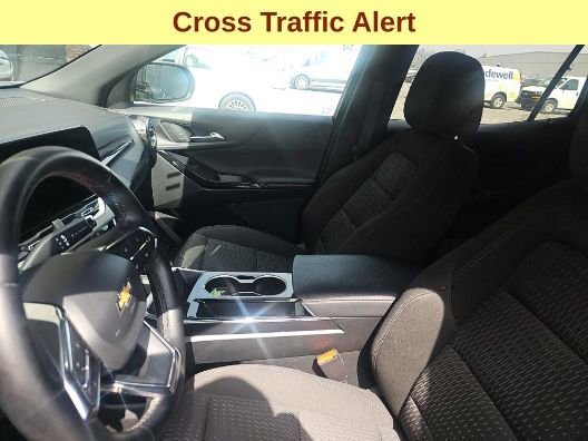 Used 2025 Chevrolet Equinox LT AWD/4WD image 10