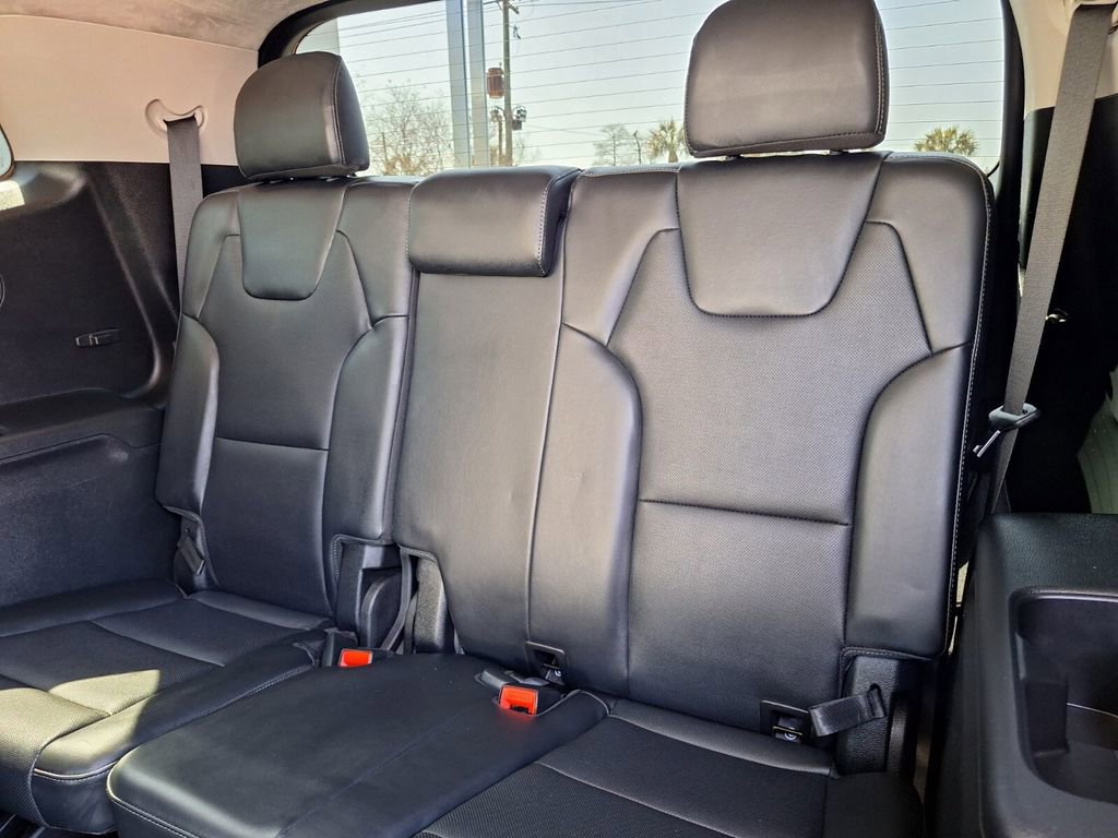 Used 2022 Kia Telluride SX w/ SX Prestige Package image 10