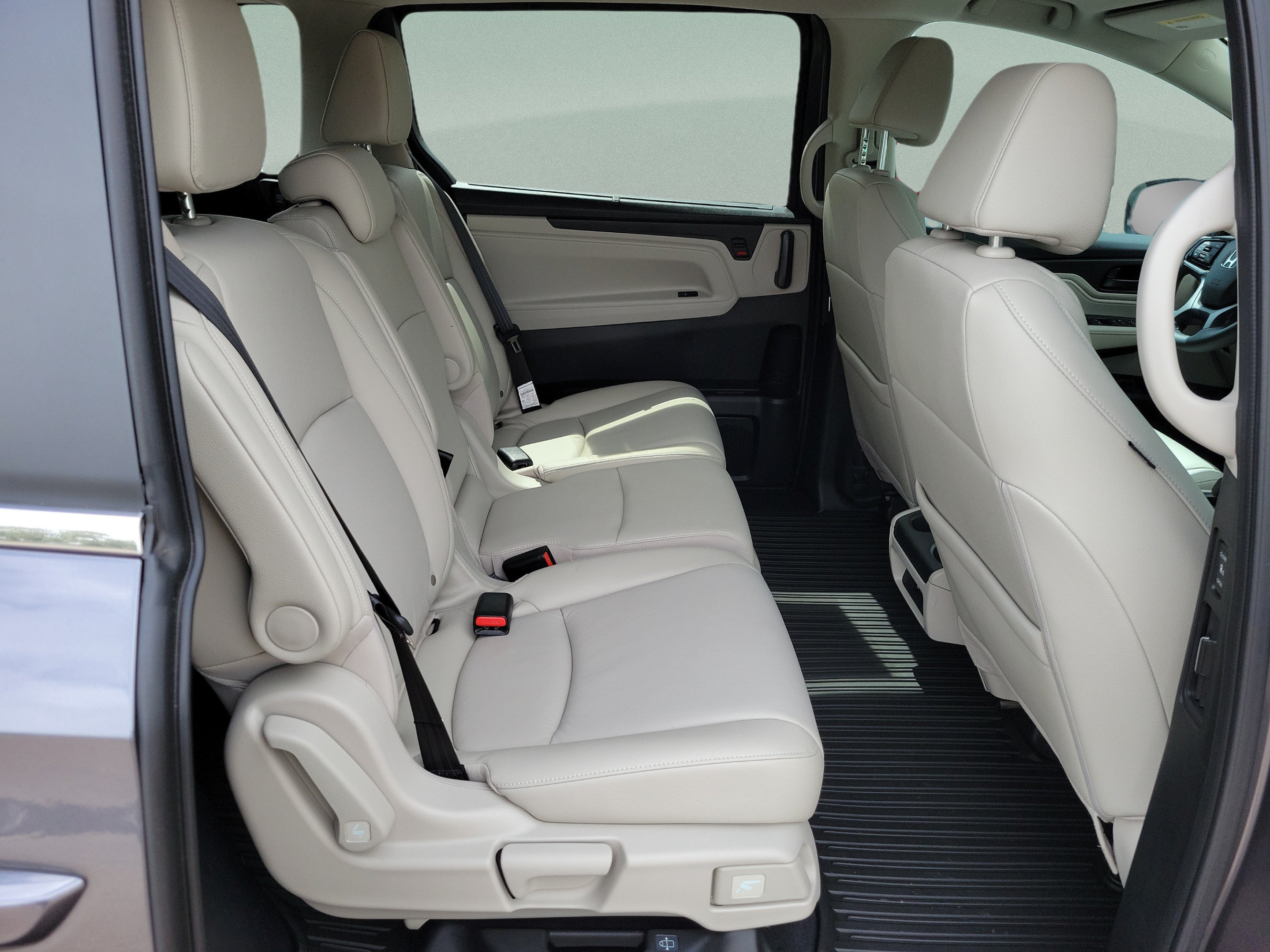 Certified 2026 Honda Odyssey EX-L image 10