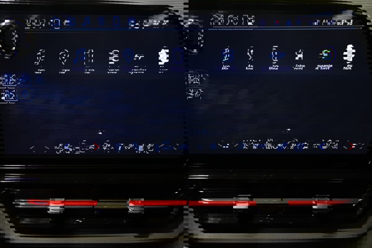 Used 2024 Chevrolet Silverado EV RST image 58