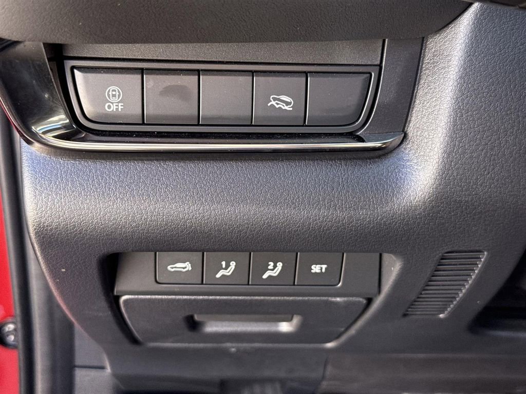 Used 2021 MAZDA CX-30 2.5 Turbo w/ Premium Package image 15