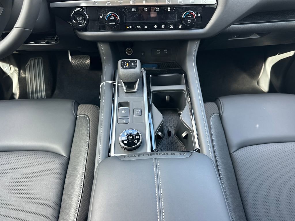 New 2026 Nissan Pathfinder SL AWD/4WD image 28