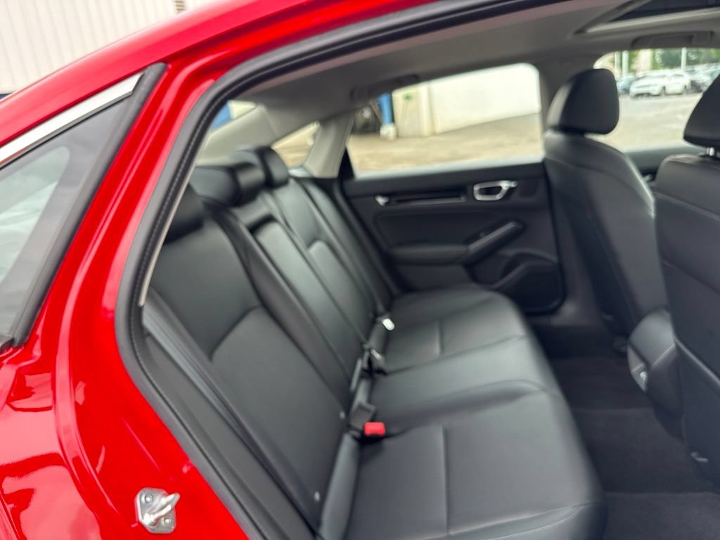 Used 2023 Honda Civic Touring image 37
