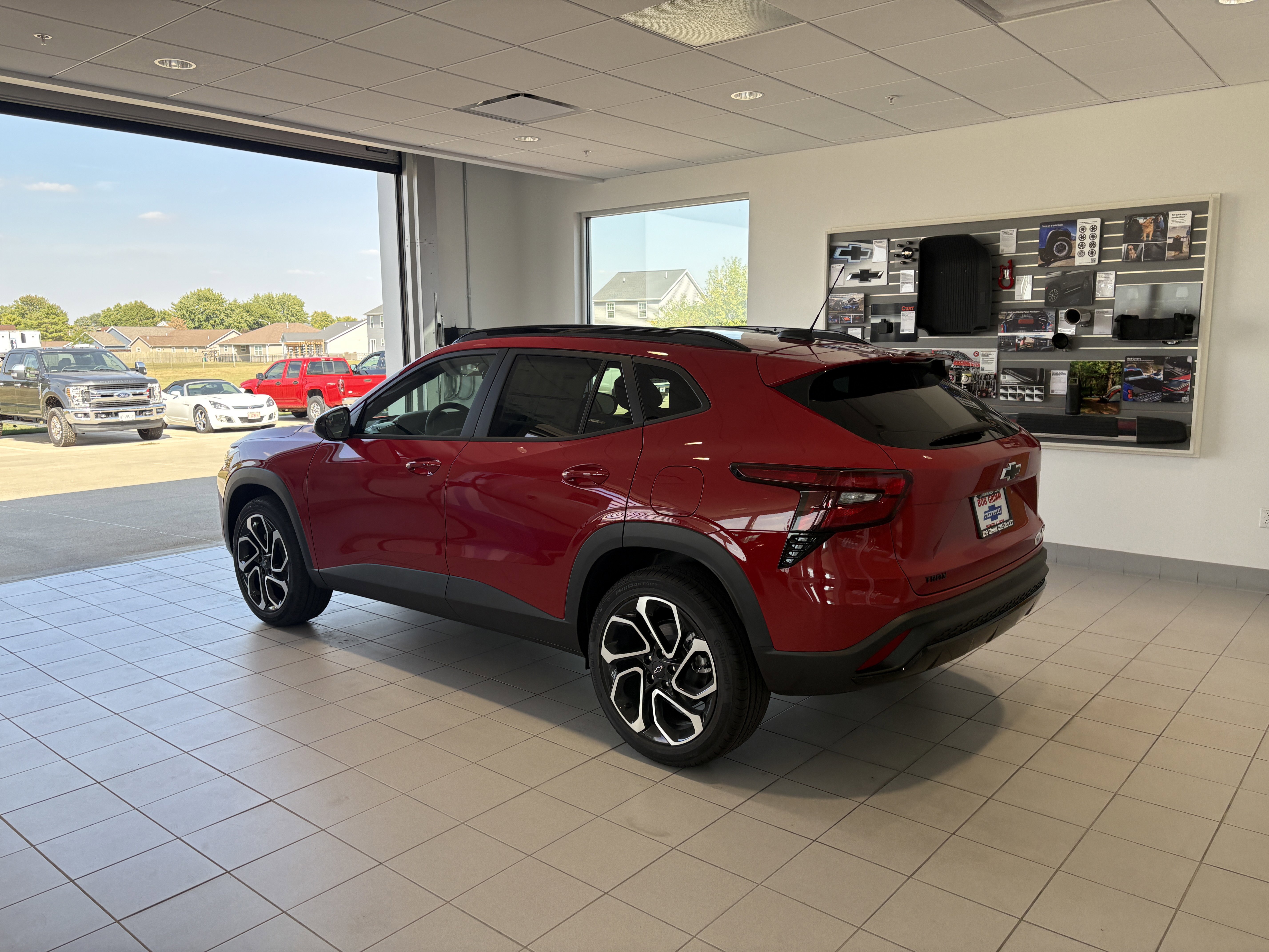 New 2026 Chevrolet Trax RS w/ Sunroof Package image 3