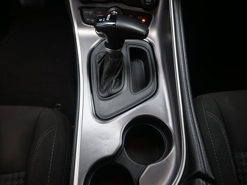 Used 2021 Dodge Challenger SXT w/ Blacktop Package image 10