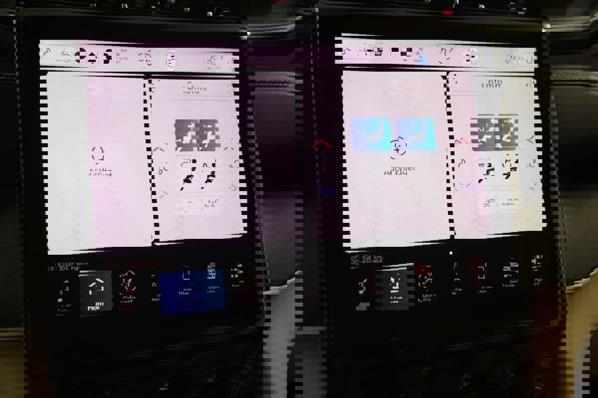 Used 2022 Jeep Grand Cherokee L Limited image 45