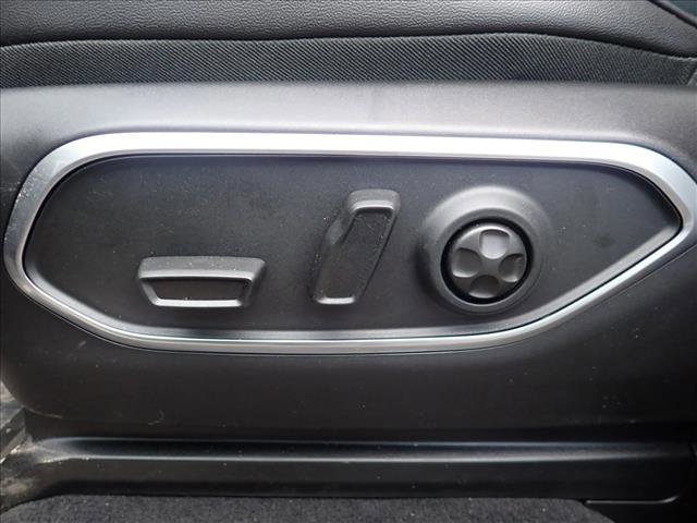 New 2026 Jeep Grand Wagoneer 4WD w/ Premium Group I image 13