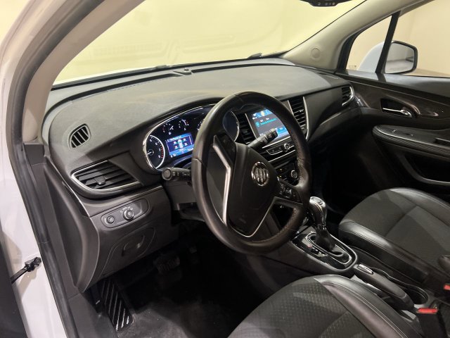 Used 2020 Buick Encore Preferred FWD image 9