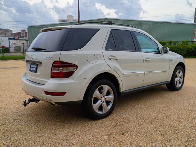 Used 2009 Mercedes-Benz ML 320 BlueTEC 4MATIC image 14