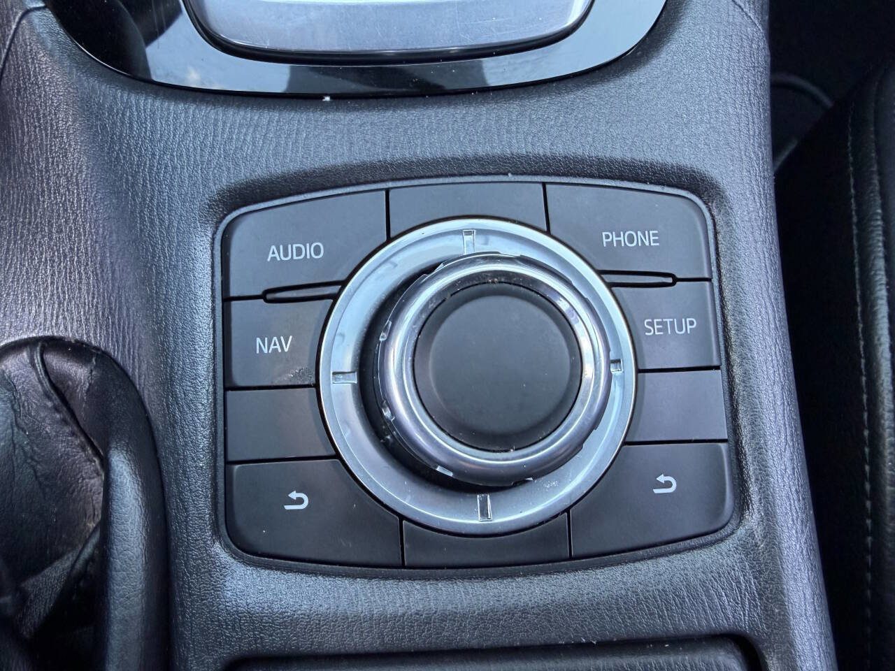 Used 2015 MAZDA MAZDA6 Touring image 26