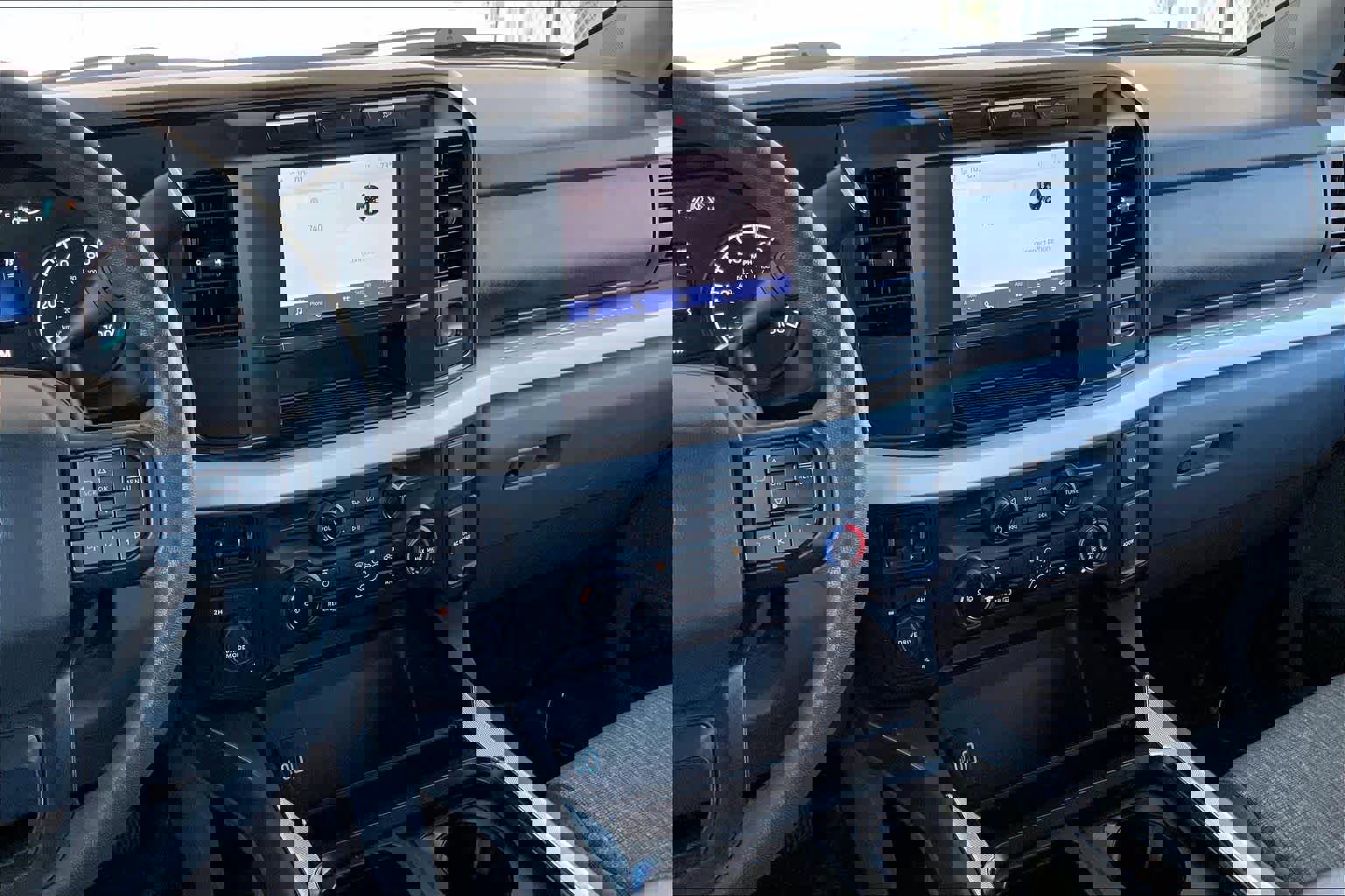 Used 2023 Ford F250 XLT image 7