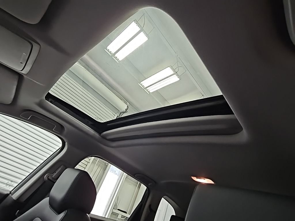 Used 2022 Honda CR-V EX-L image 27