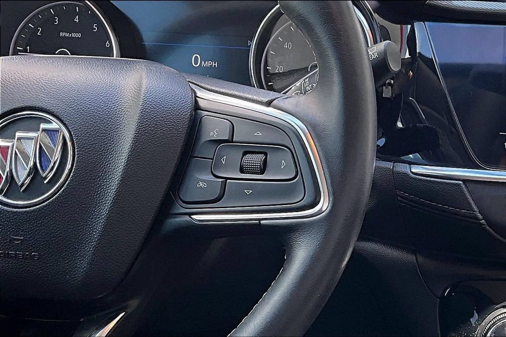 Used 2021 Buick Encore GX Select w/ Sport Touring Package FWD image 13